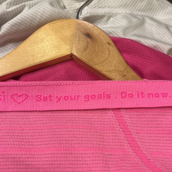 Pink Lululemon top - Picture 4 of 10